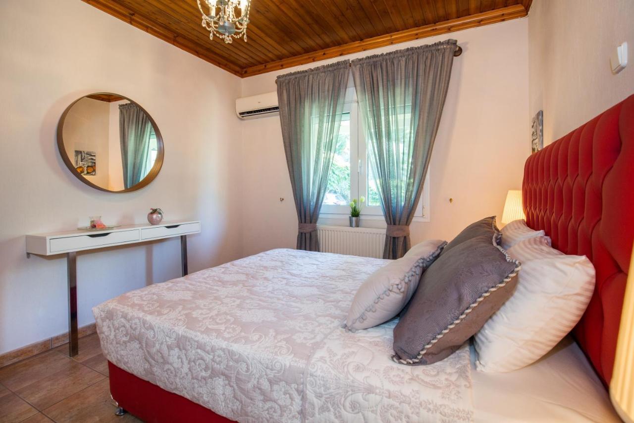 Vista Del Mare Luxury Villa Kínira Kültér fotó